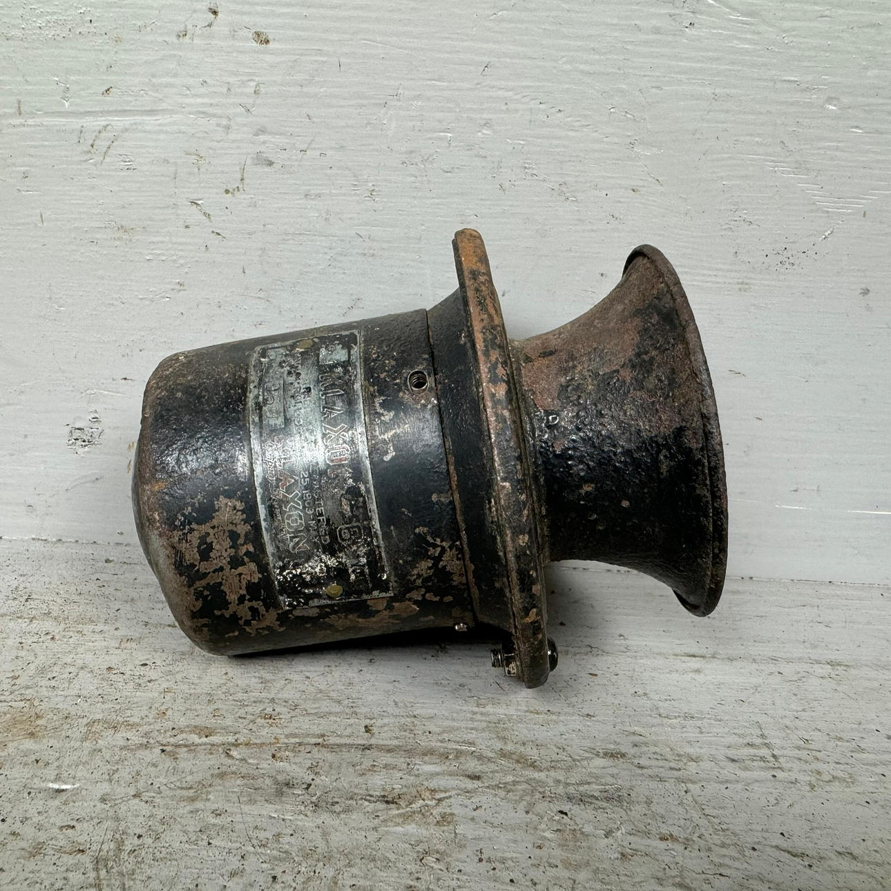 KLAXON-6, 1920s bugle, USA.