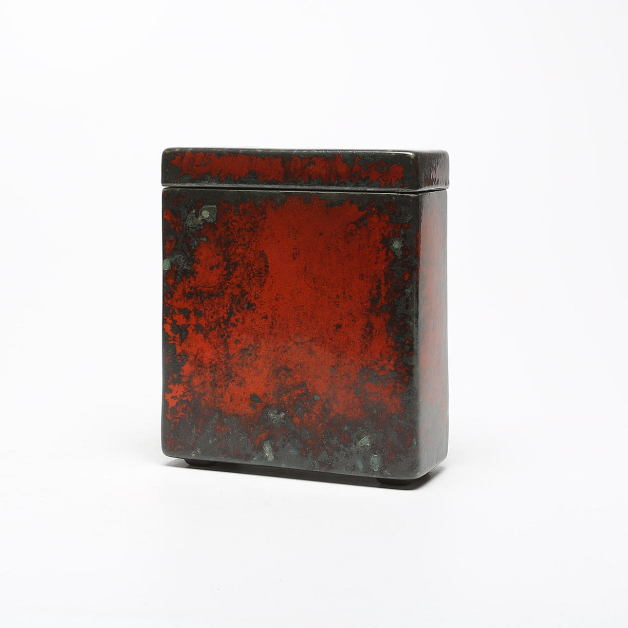 HANS HEDBERG. JAR with lid, ceramic, Biot.