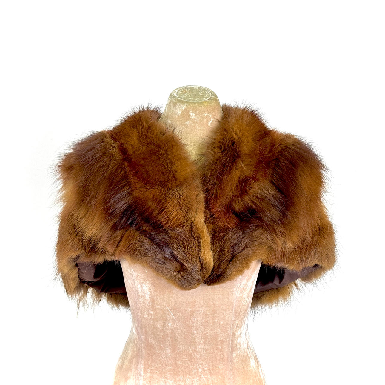 VINTAGE FOX FUR SHAWL/CAPE.