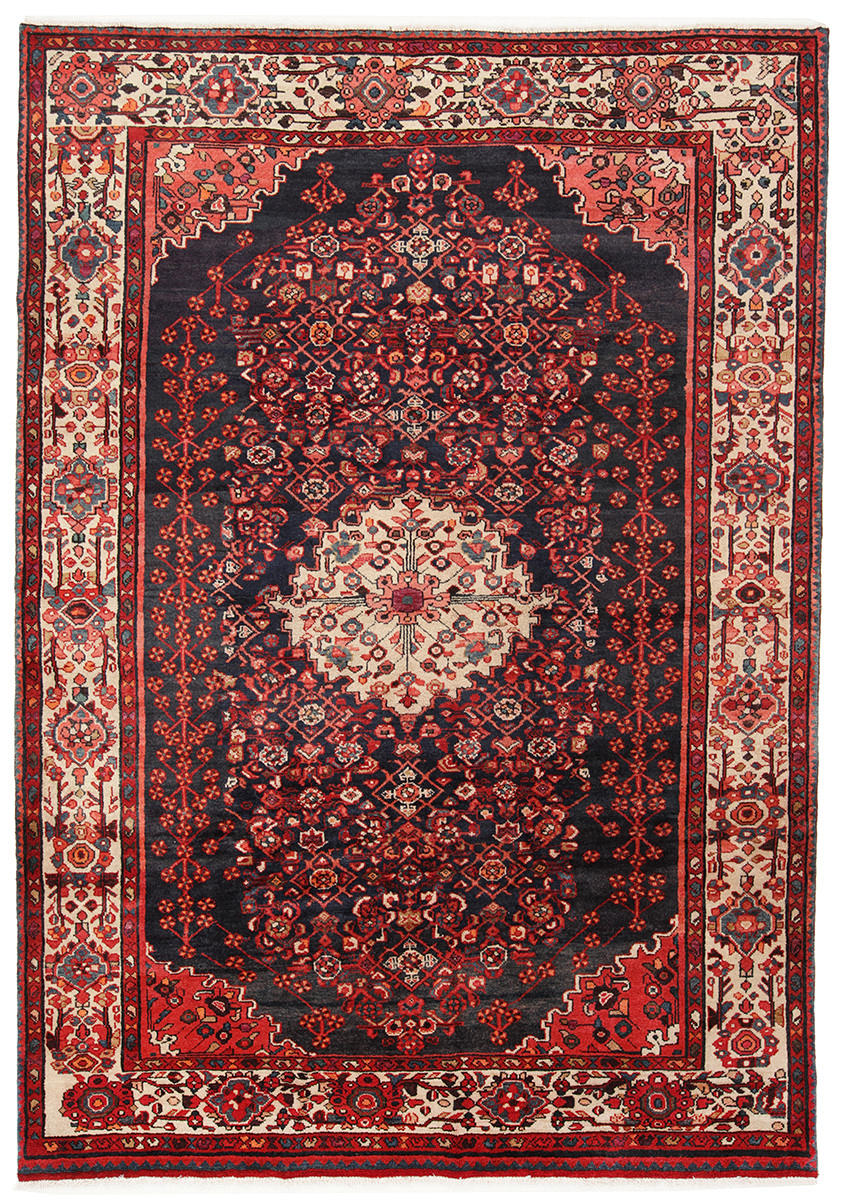 CARPET, FARIDAN, PERSIA, 288 x 200 cm.