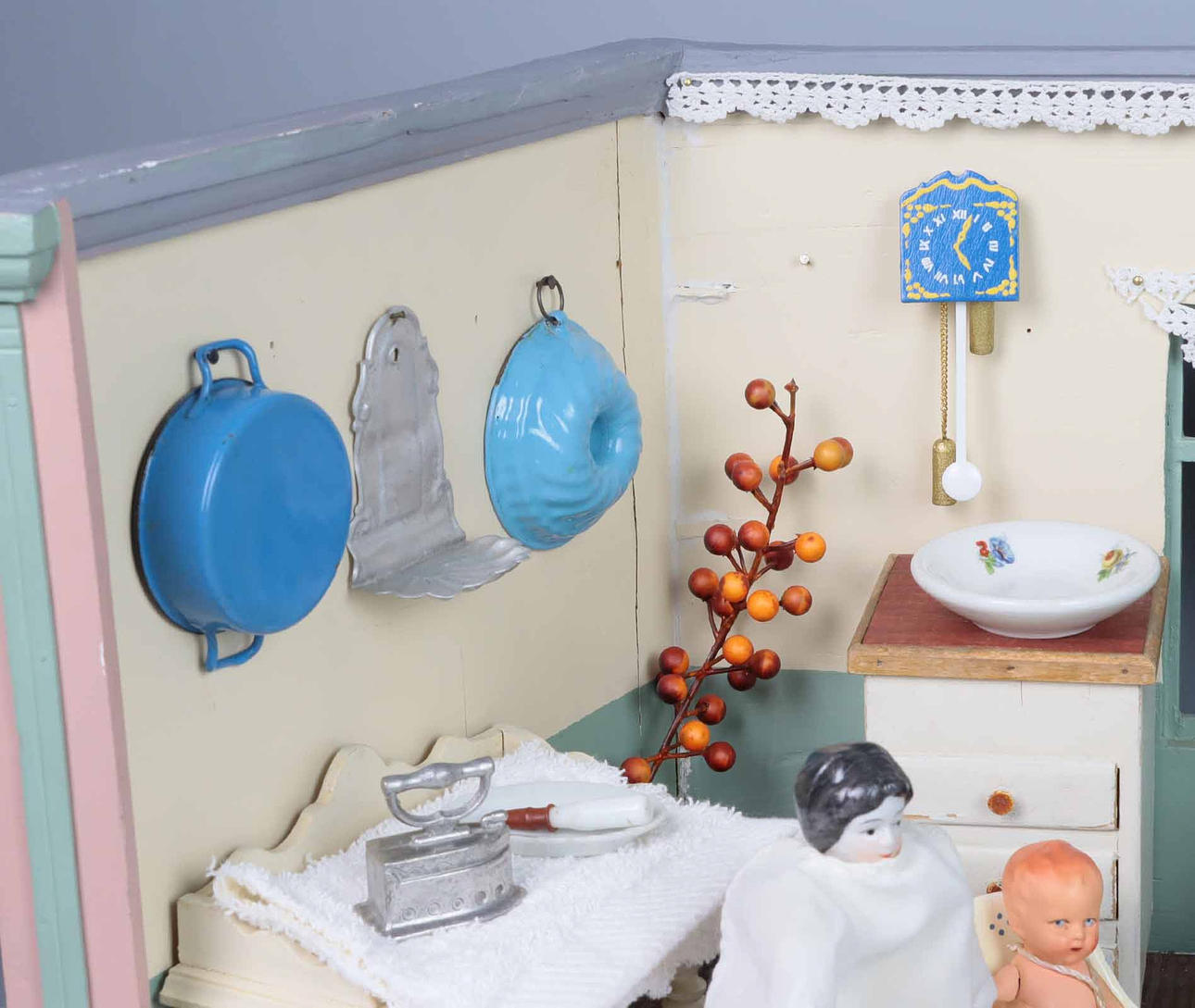 Large doll kitchen around 1900/10. Toys Toys