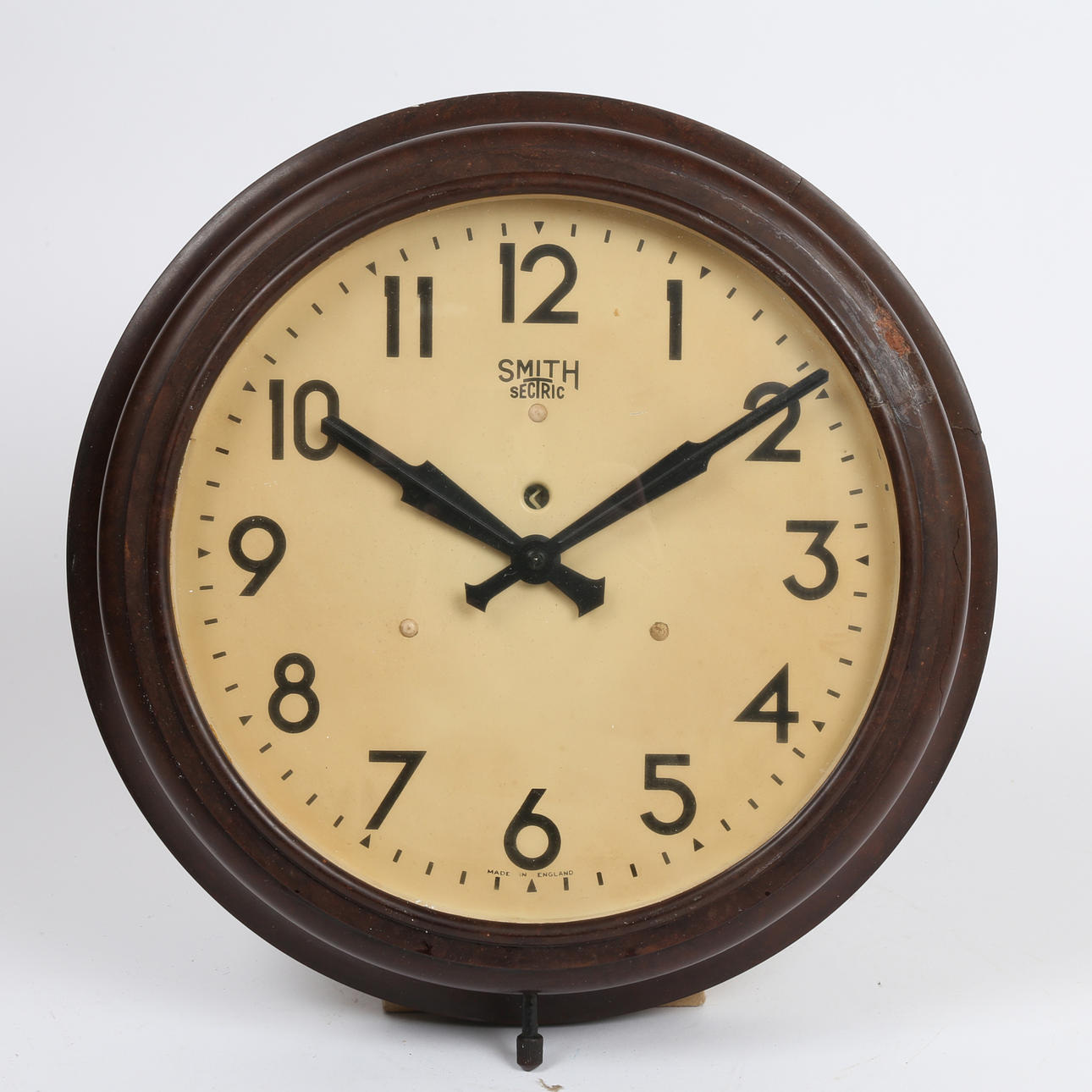 SEPÄN SEKTRINEN BAKELIITTISÄHKÖSEINÄKELLO.