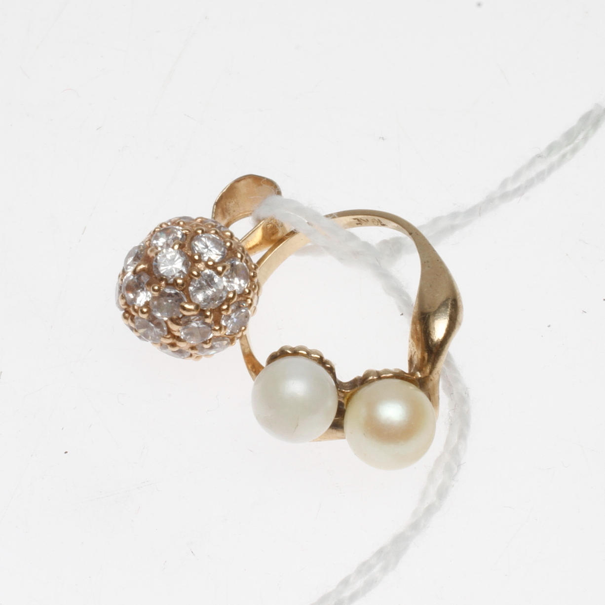 RING samt HÄNGE, låghaltigt guld, 1900-tal.