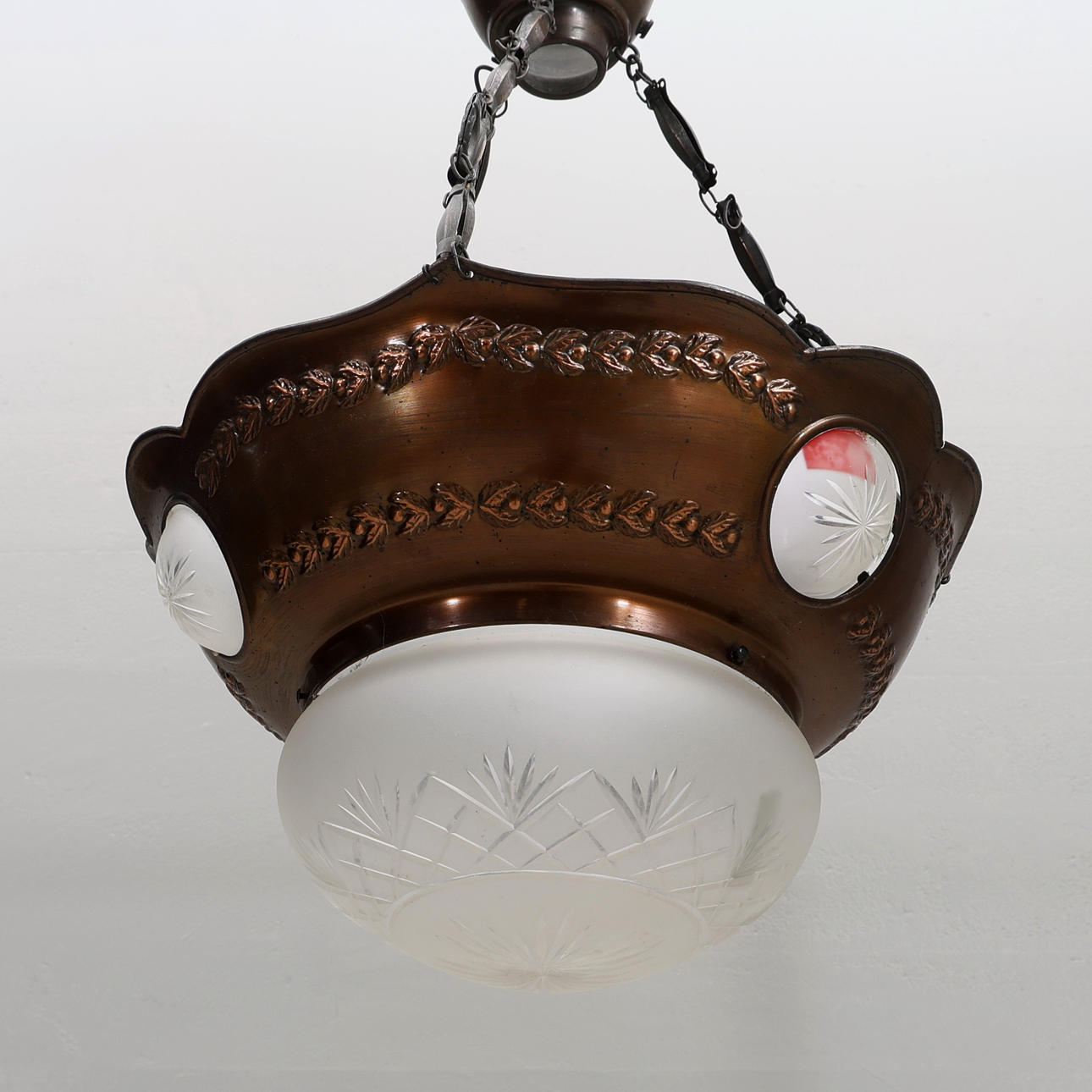 TAKLAMPA. Koppar med glaskupor, jugend.