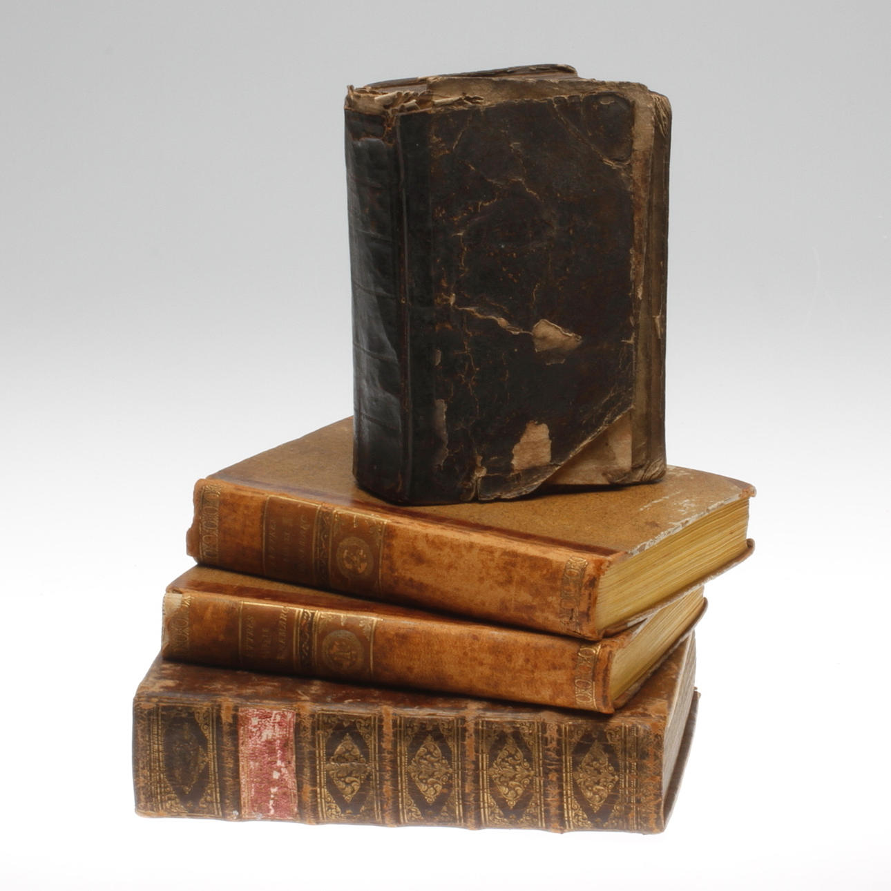 BÖCKER, 4 st, 1700-tal.