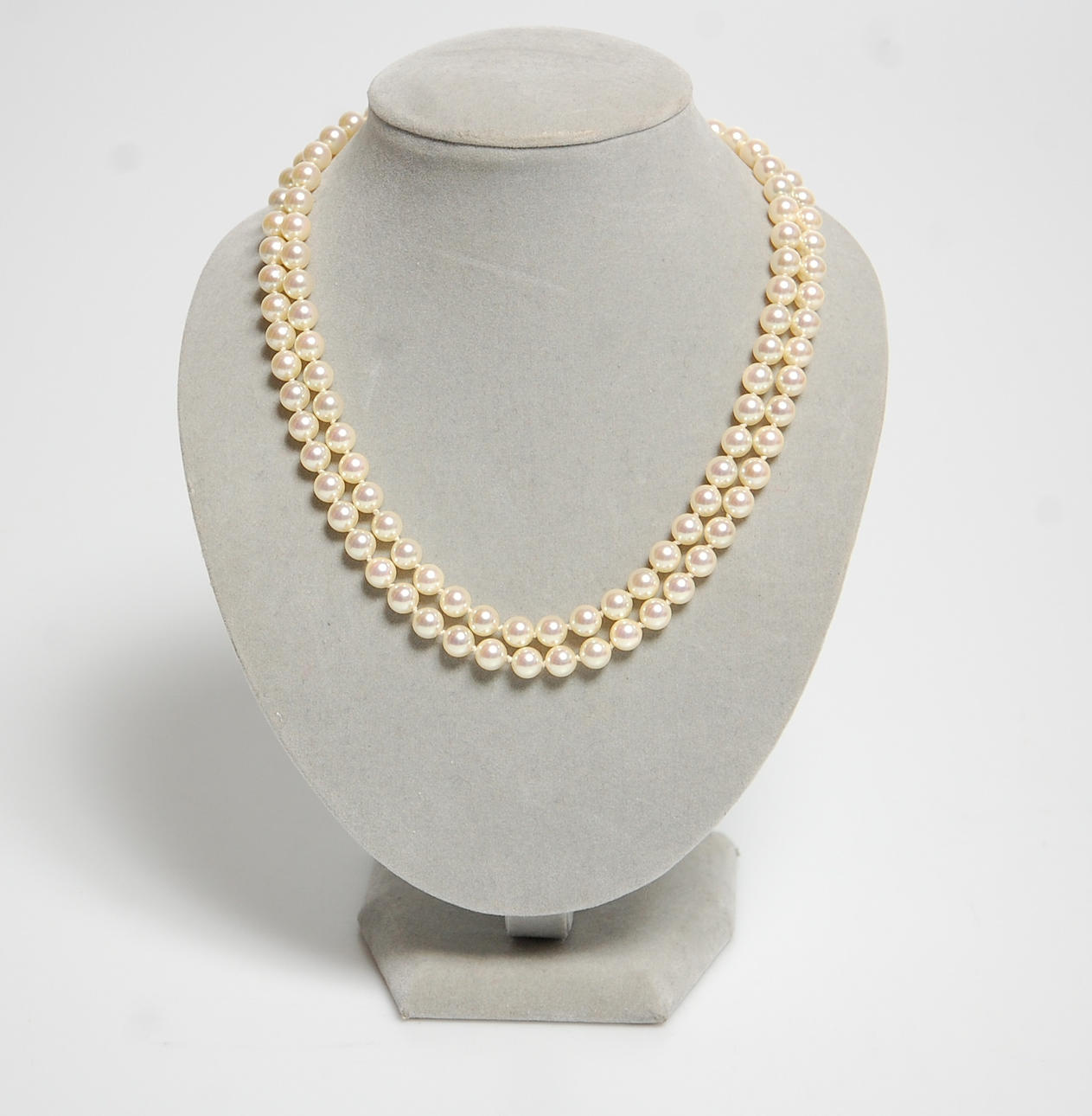 PÄRLCOLLIER.