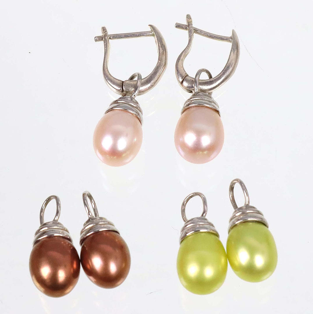 925 SILVER CREOLER MED 3 PAR PÄRLHÄNGEN.