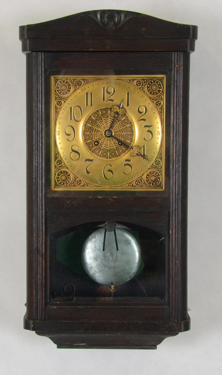 VÄGGUR, fasettslipat glas, 1900-talets första hälft.