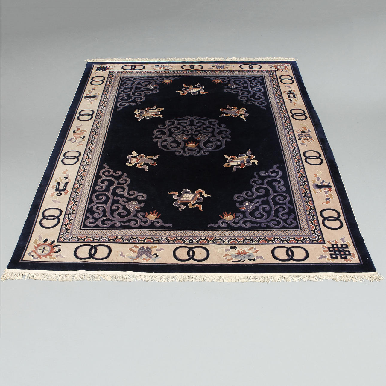 KINAMATTA, 305 x 213 cm.