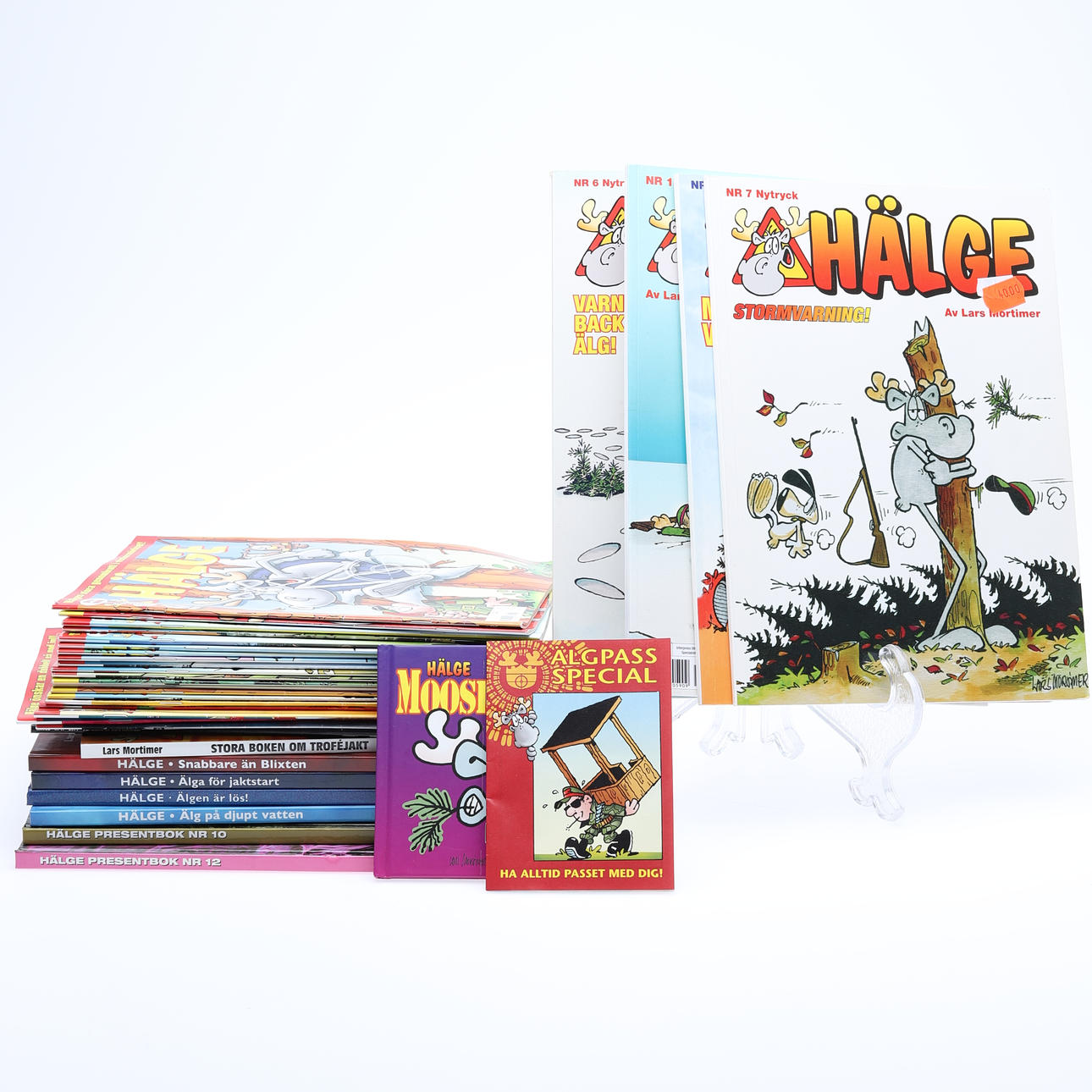 HÄLGE, SERIETIDNINGAR & BÖCKER, 30 ST.