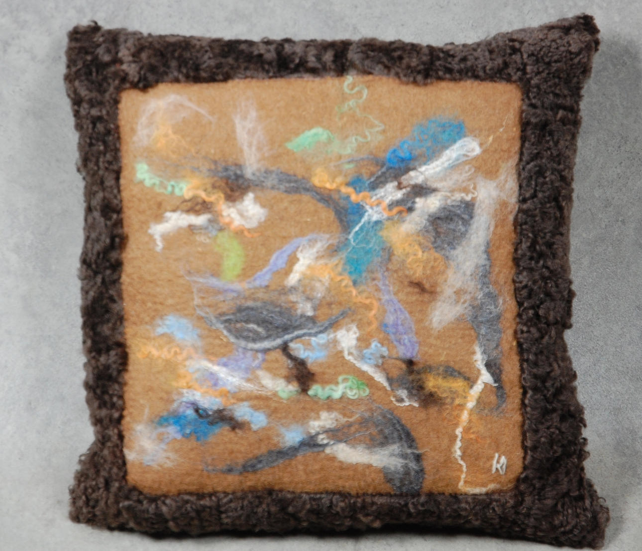 KUDDE, tovad, fårskinn, signerad Kristina Ingestam, Södåkra Kullabygden.