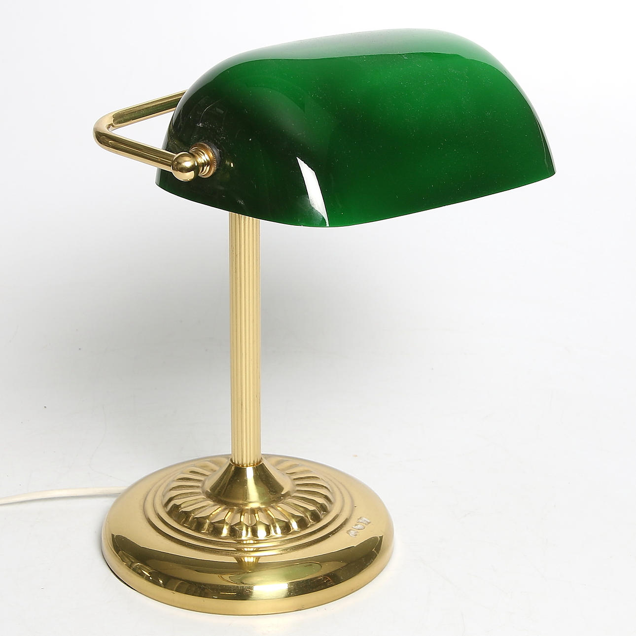 SKRIVBORDSLAMPA, mässing och glas, 1900-talets andra hälft.