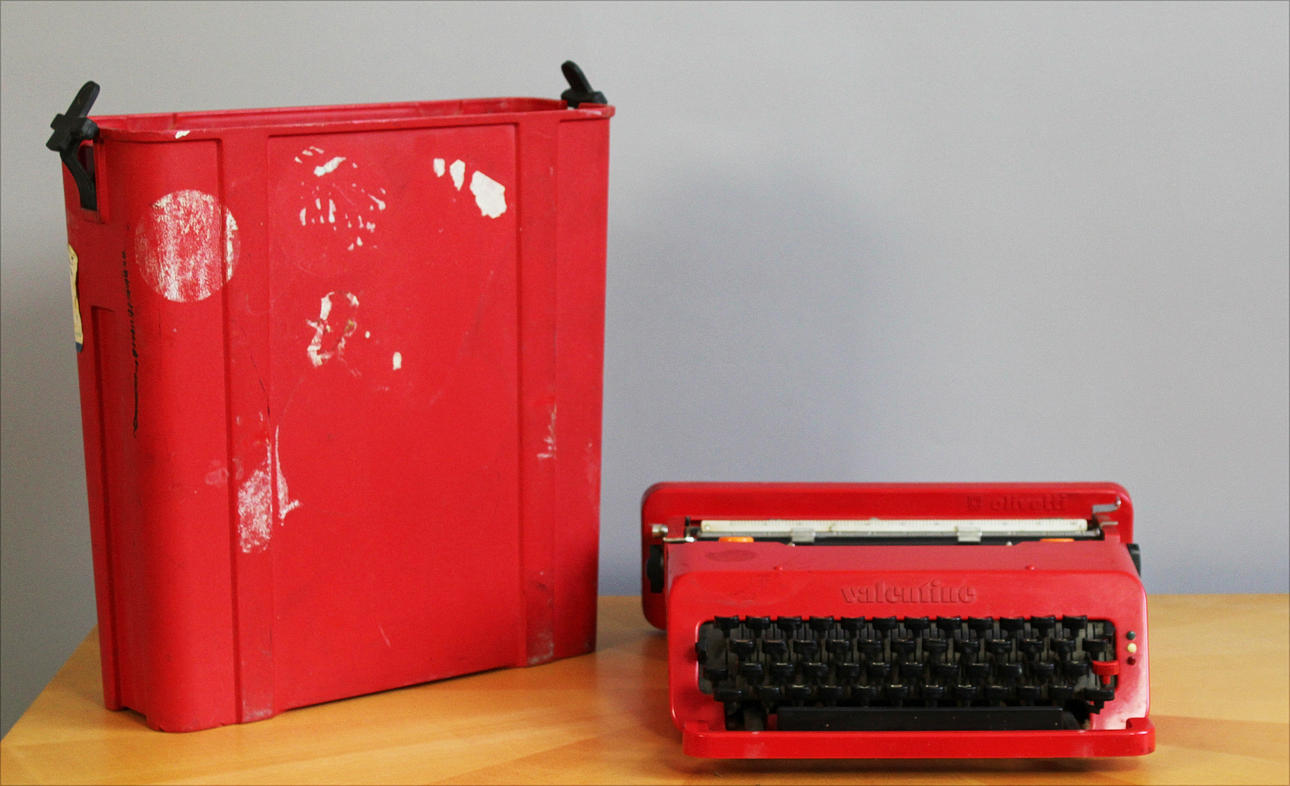 Skrivmaskin "Valentine för Olivetti.