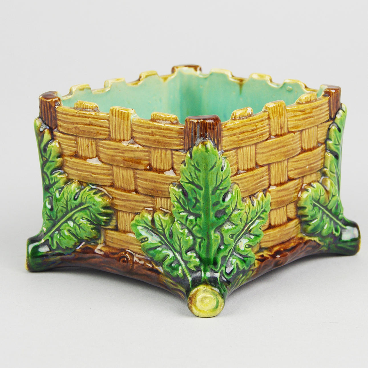 SKÅL, keramik, majolika, Höganäs, 1800/1900-tal.