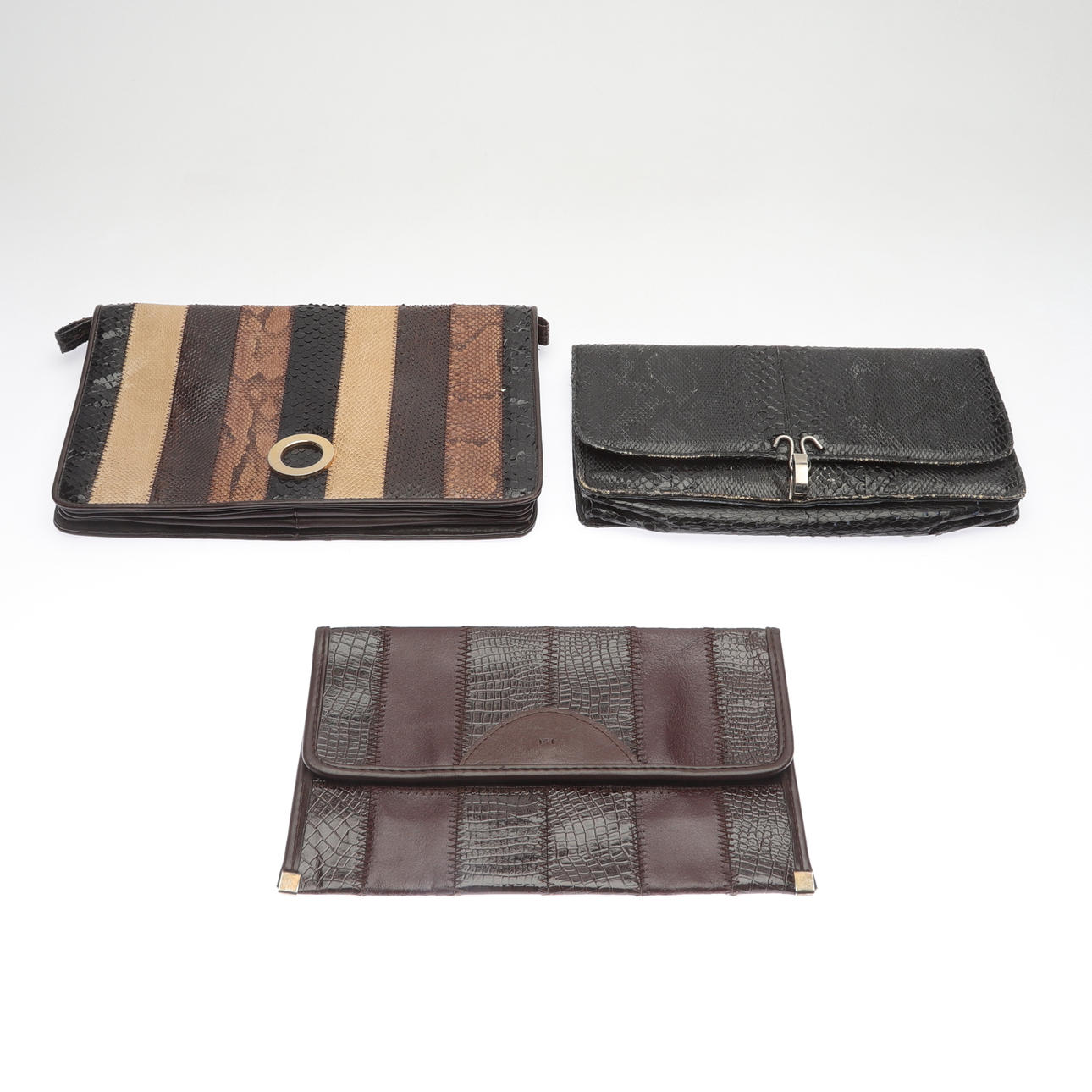 VÄSKOR, 3 st. Ormskinn/konstskinn.