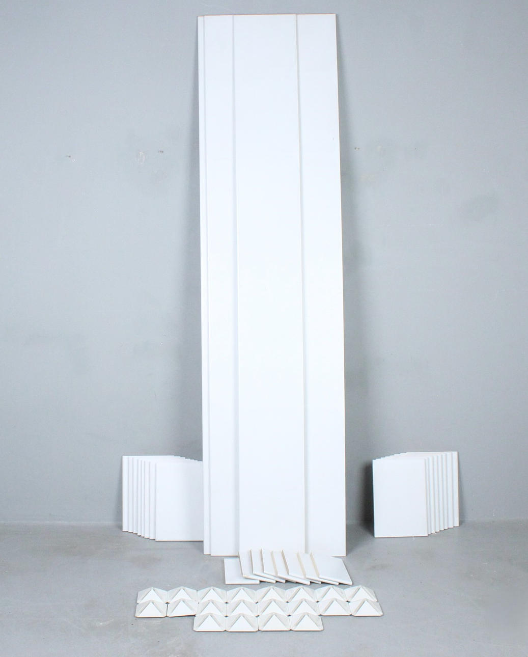 GERD LANGE. Shelving system/bookshelf, plug-in system, “Wogg 1” model, 1980s.
