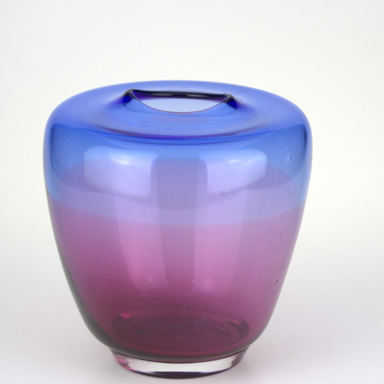 RICHARD RACKHAM. Vas, glas, Eldoluft glasstudio, Båstad.