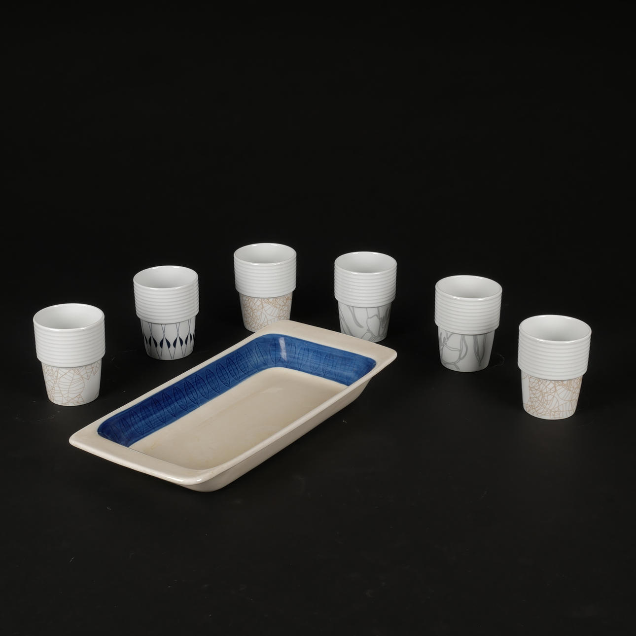 MUGGAR OCH FORM, 7 stycken, porslin, Rörstrand.