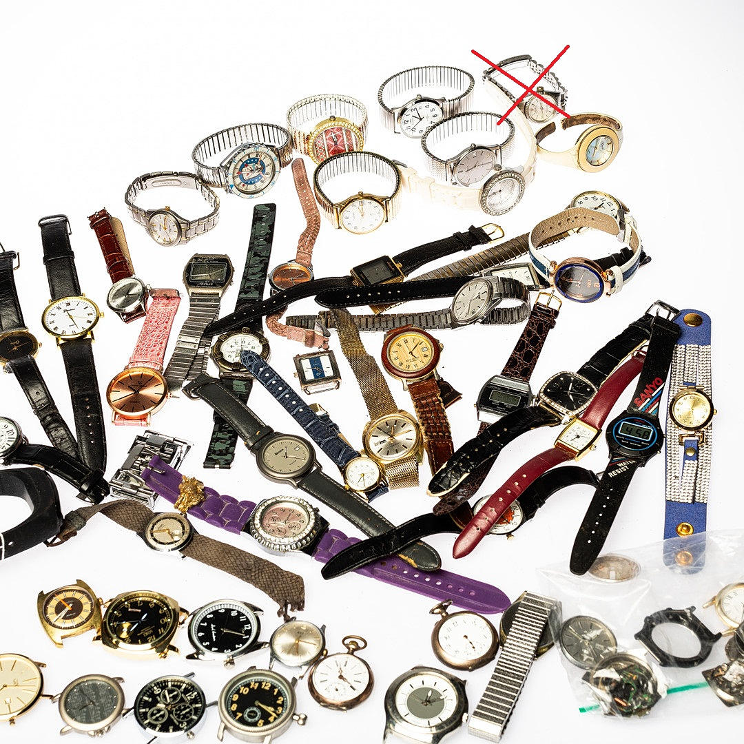 WRISTWATCH, a lot from Timex, Technos etc.