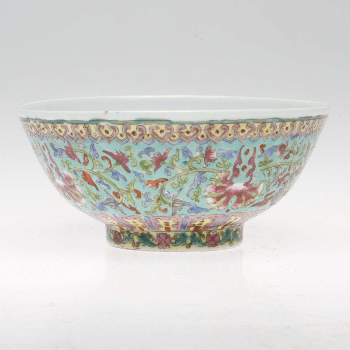 SKÅL, porslin, Kina, 2000-tal.