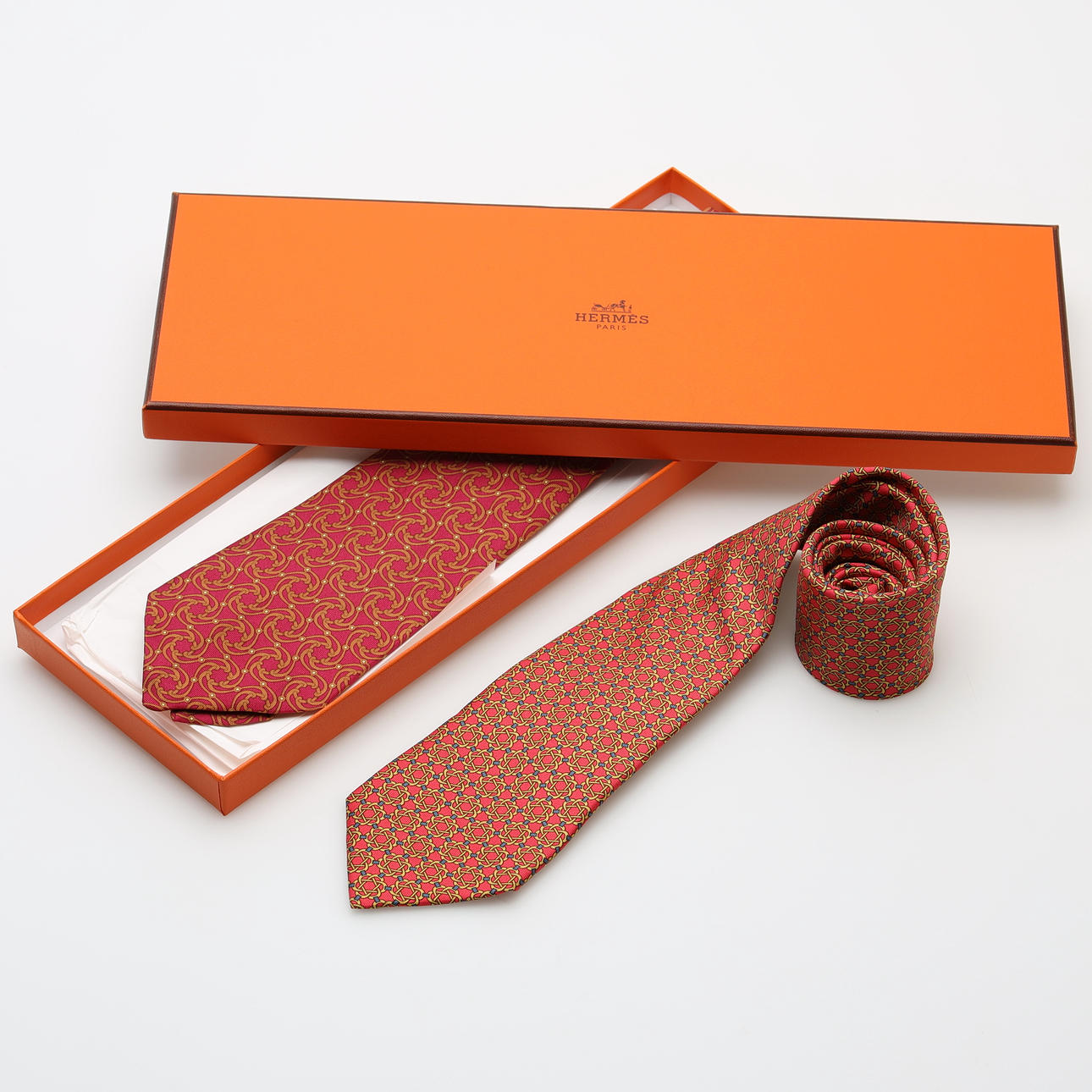 HERMÉS, 2 silk ties, France.