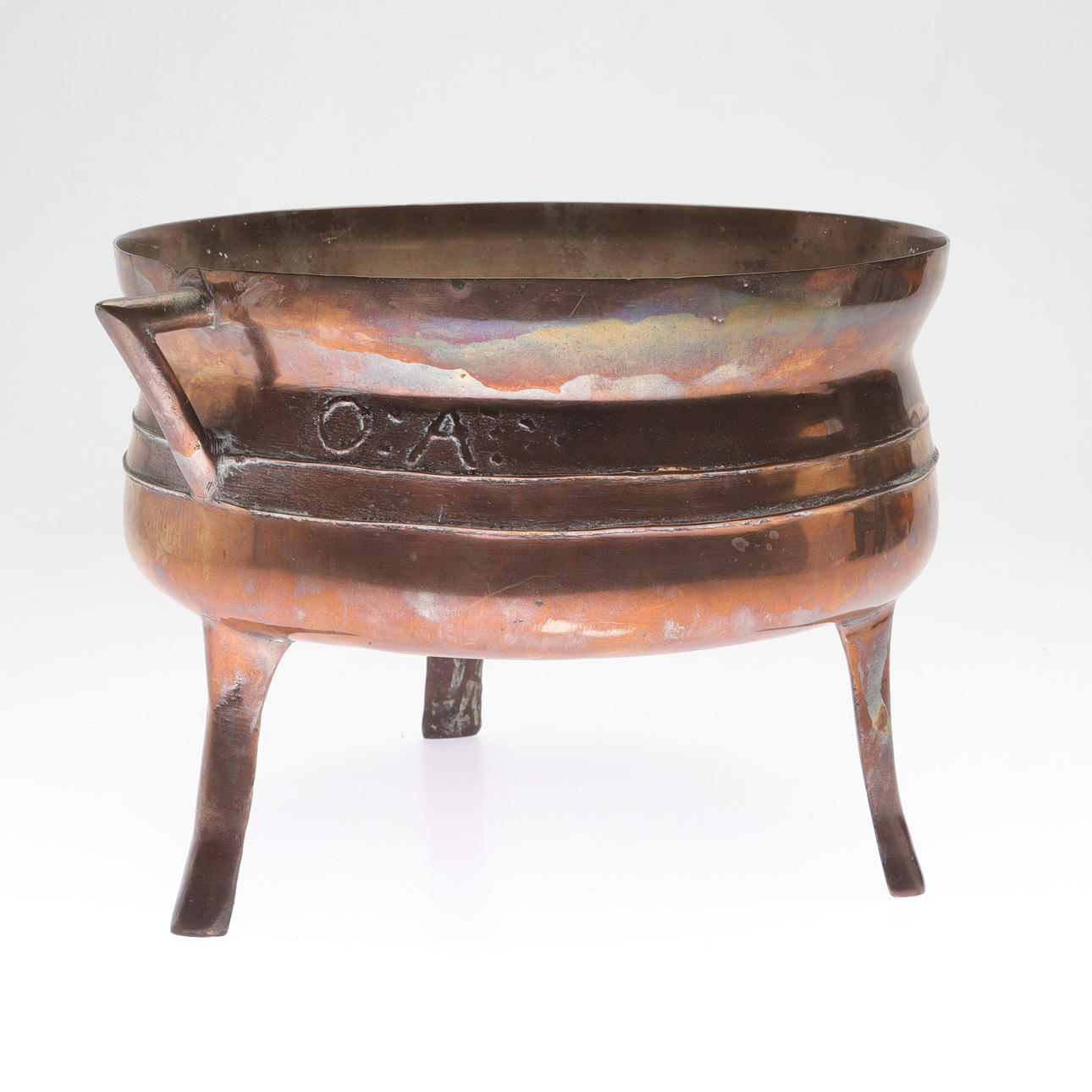 Ore pot, copper, marked “O:A”. 18th/20th century.