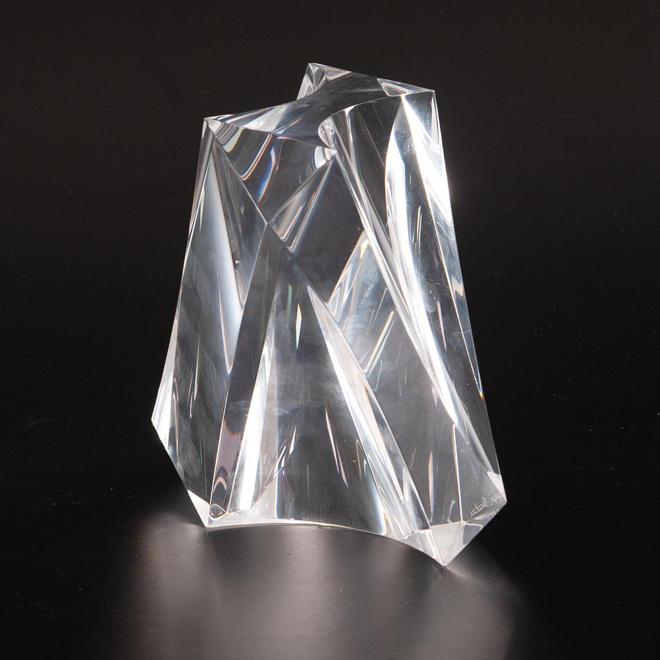 OIDENTIFIERAD FORMGIVARE. Skulptur, Acryl.