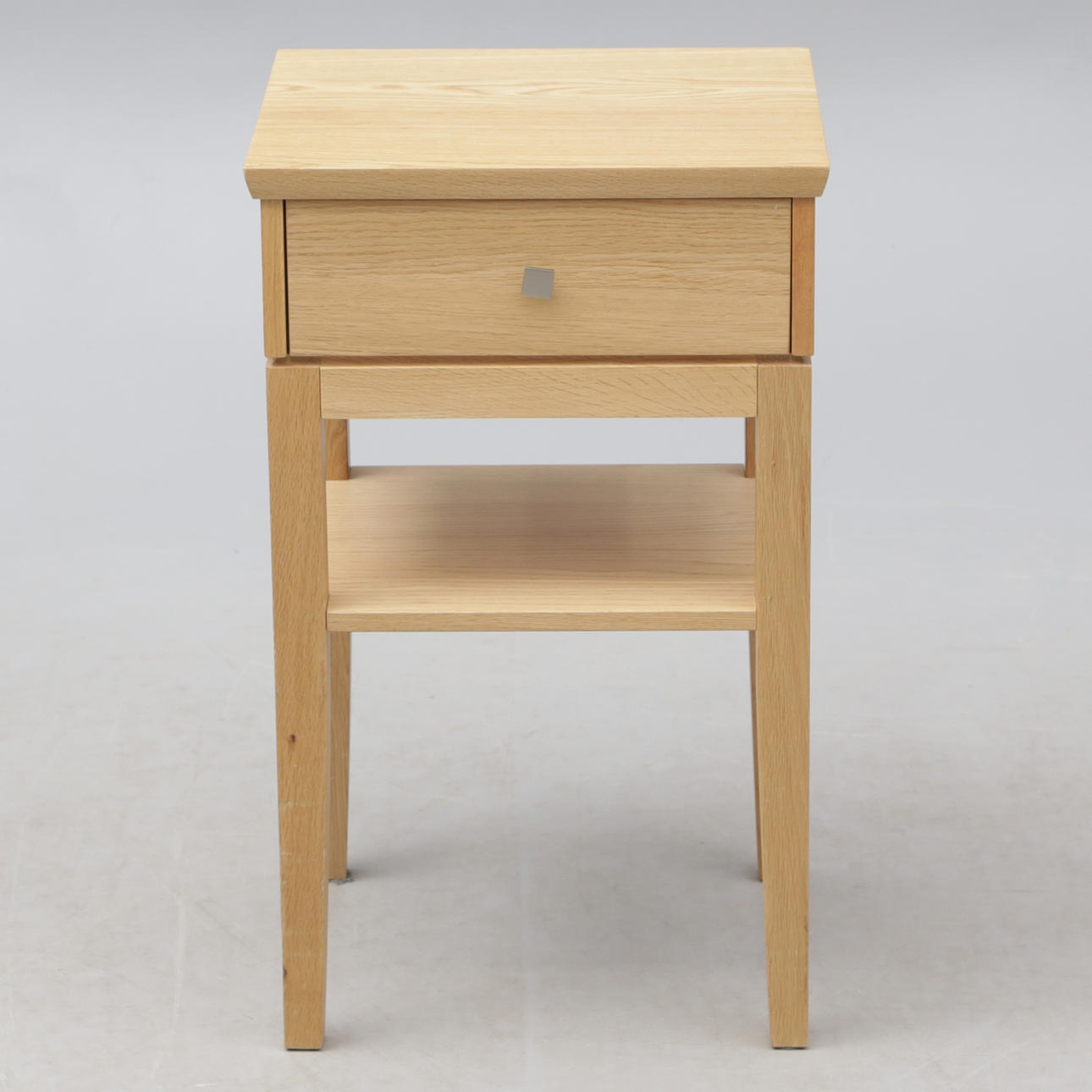 YÖPÖYTÄ, laatikolla, moderni.