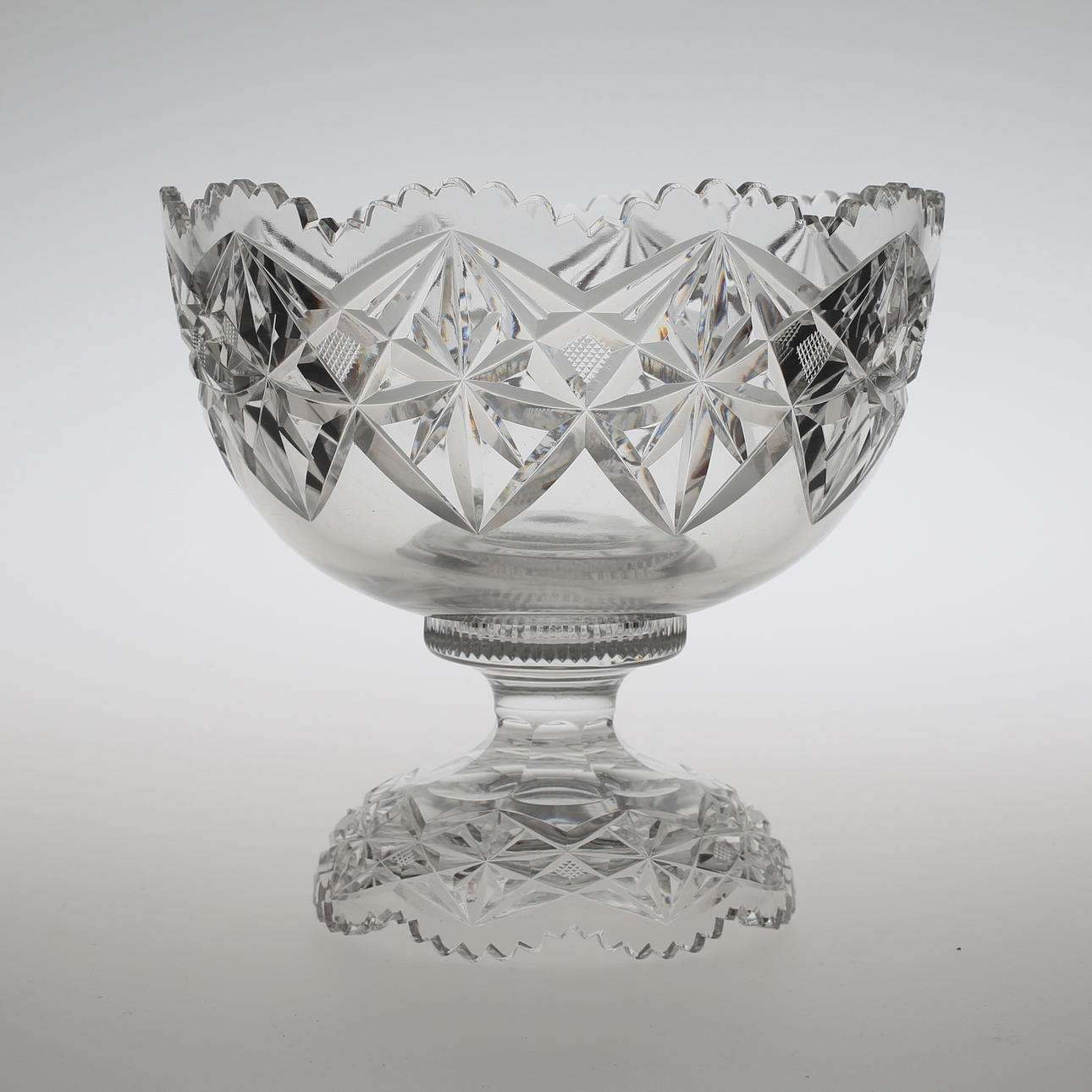 SKÅL, 2-delad, slipad kristall.