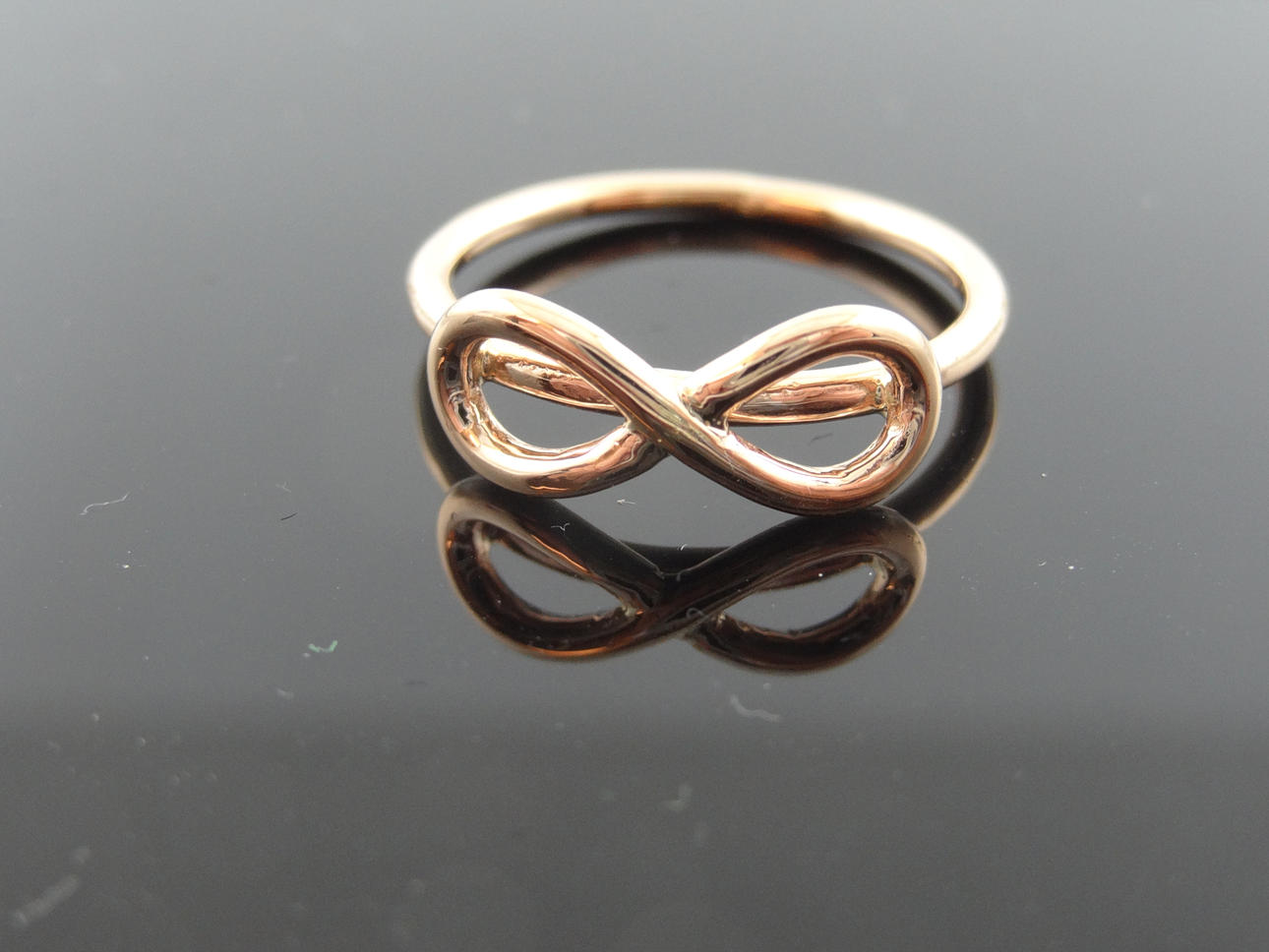 TIFFANY STIL Ring 18k guld.