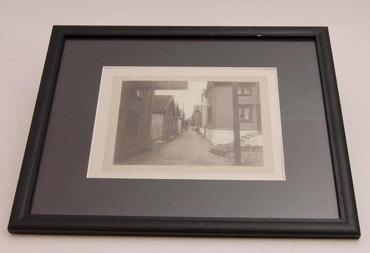 HUGO HALLGREN. Gamla staden Lysekil.