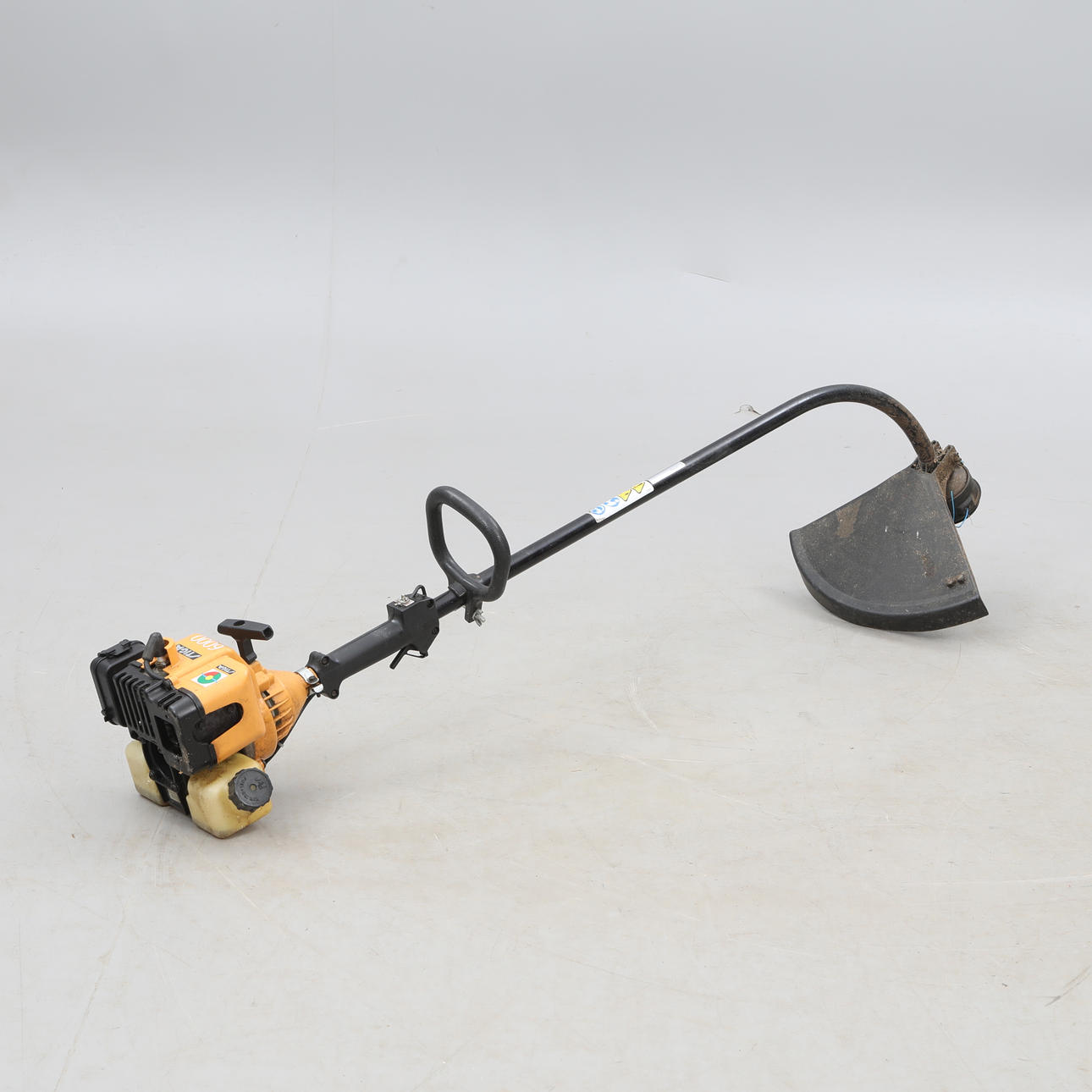 GRASS TRIMMER, Stiga 6000.