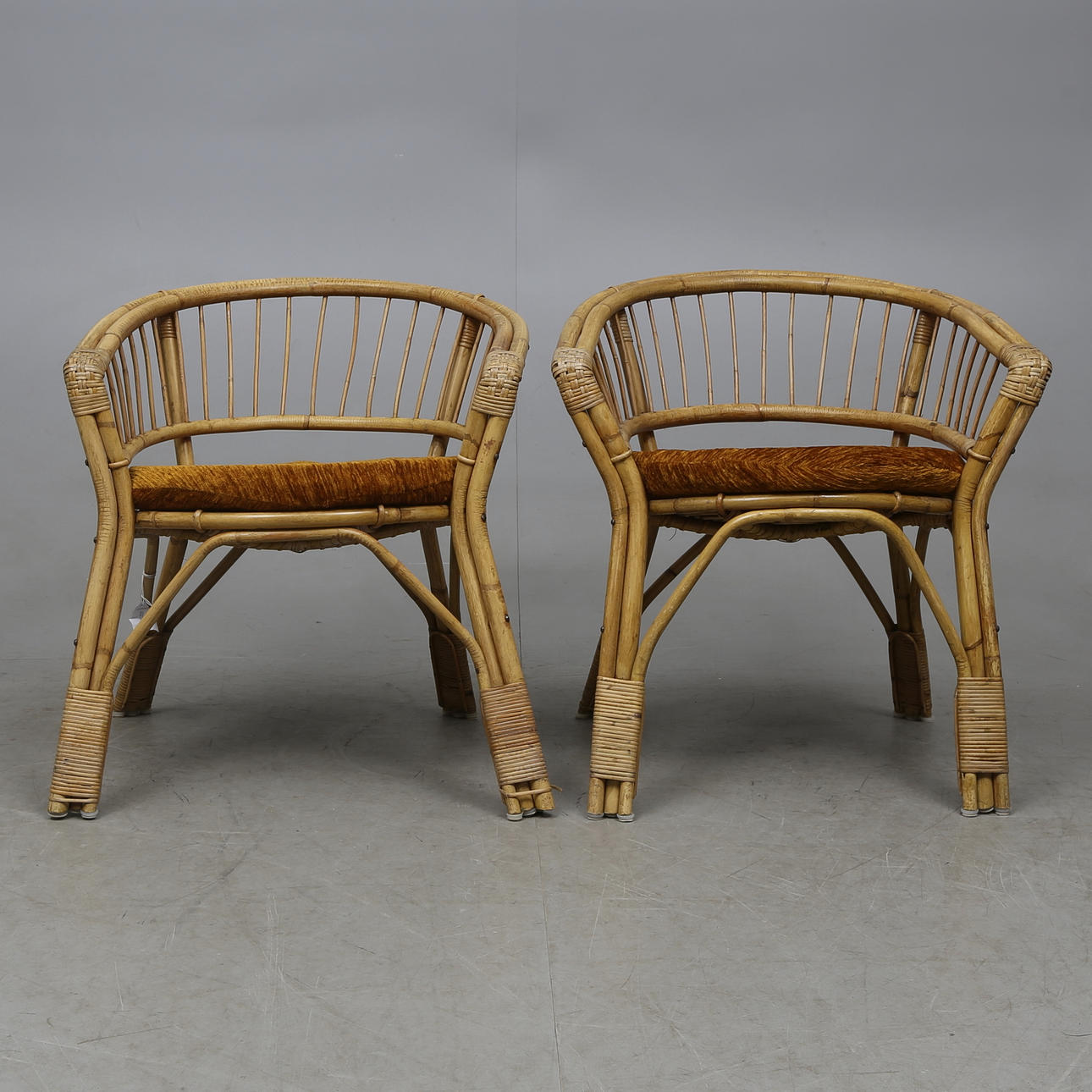 TRÄDGÅRDSSTOLAR, ett par, 1900-tal.