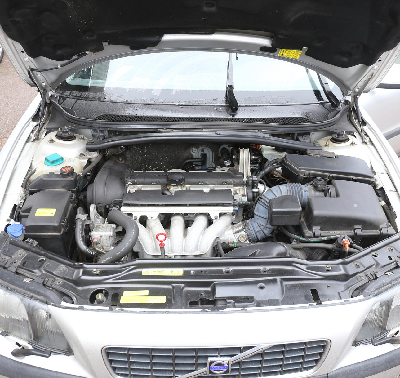 Volvo S60 2002 Engine