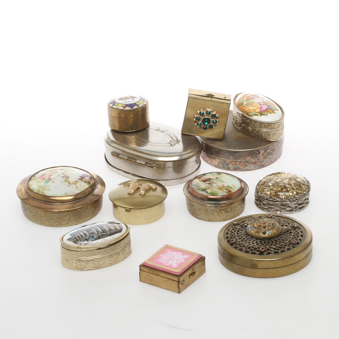 DOSOR, 12 st, metall, olika modeller, 1900-tal.