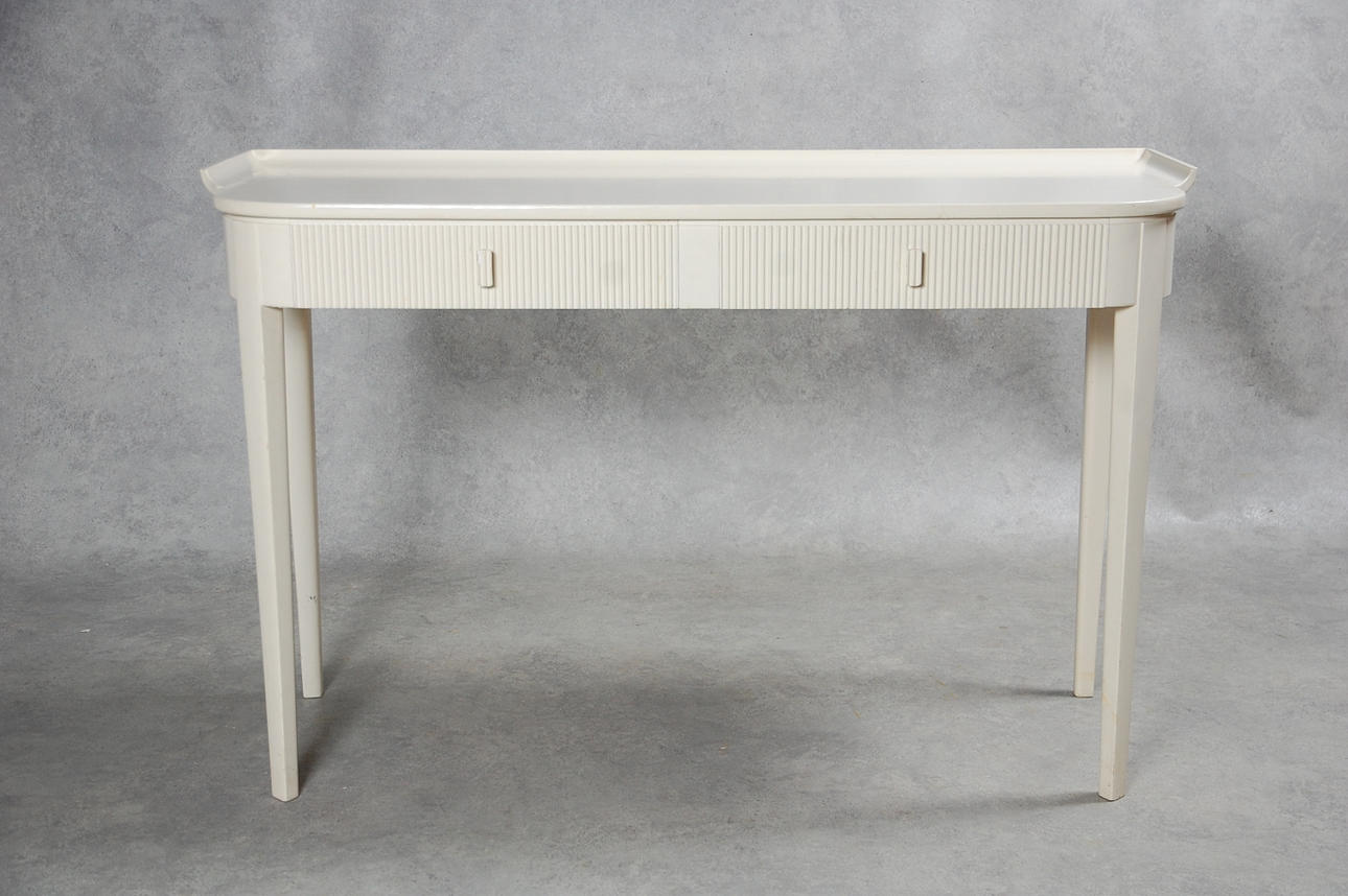 CARL MALMSTEN. SIDEBOARD / SKRIVBORD, stämpelmärkt.