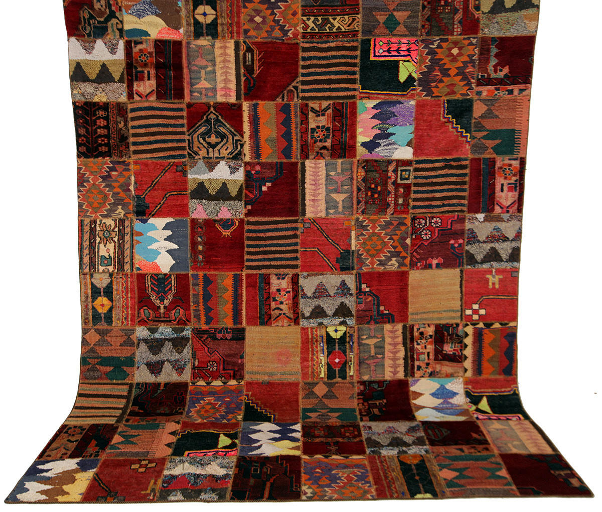 MATTA, PATCHWORK, Persien, 301 x 241 cm.