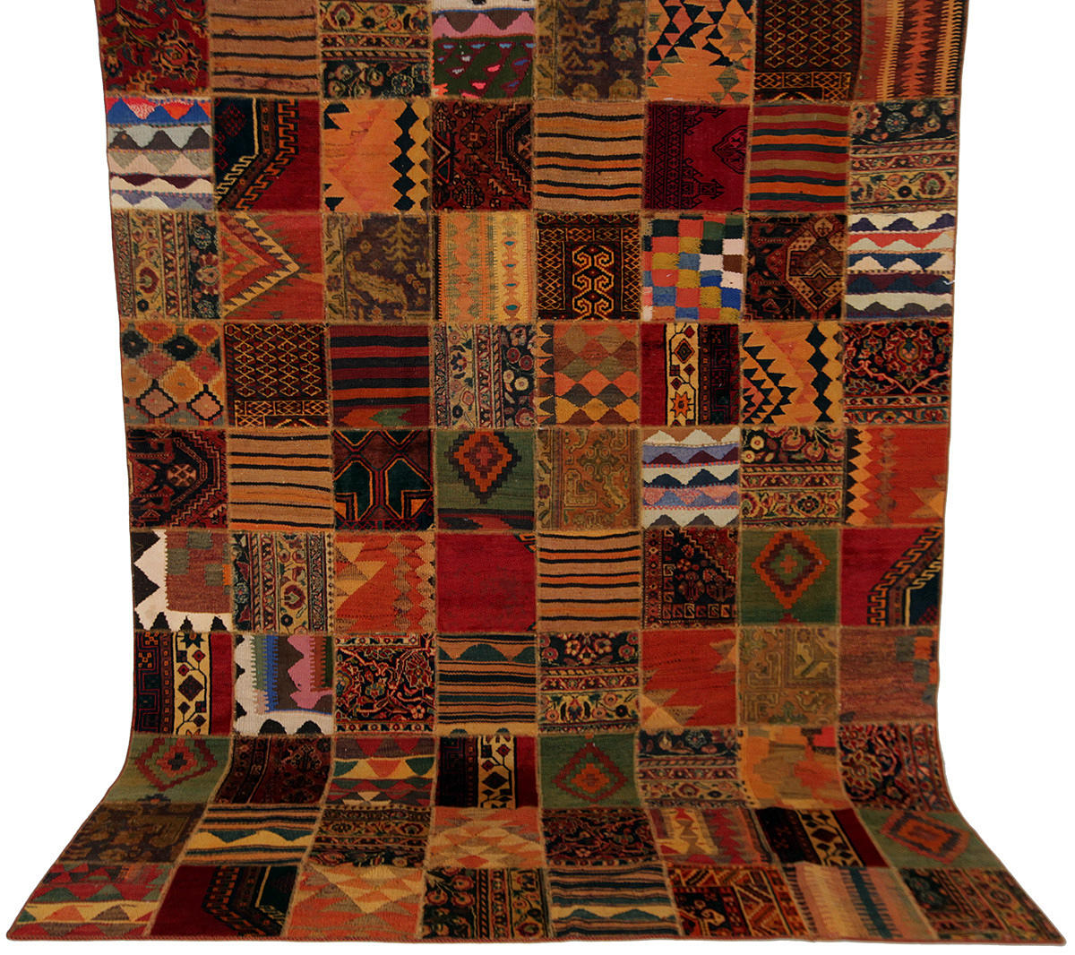 MATTA, PATCHWORK, Persien, 300 x 240 cm.