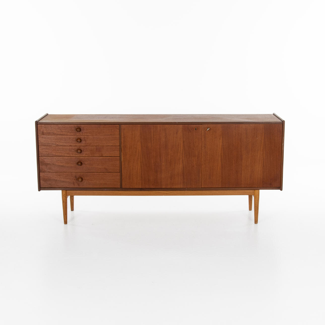 SIDEBOARD, teak, 183 cm lång, Danmark 1960-tal.