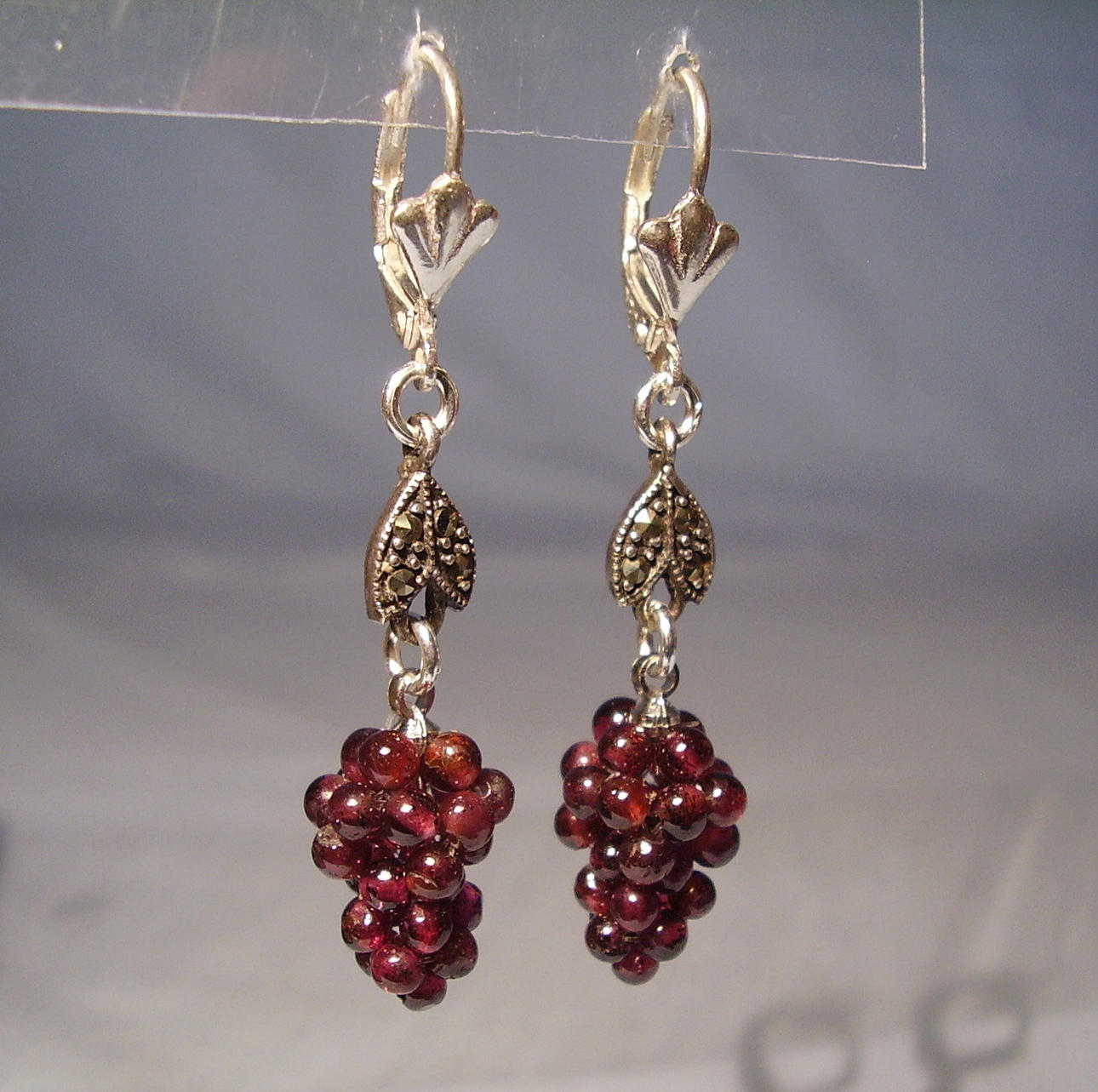 GARNET ÖRHÄNGEN Granat Druvor handgjord silver 925.