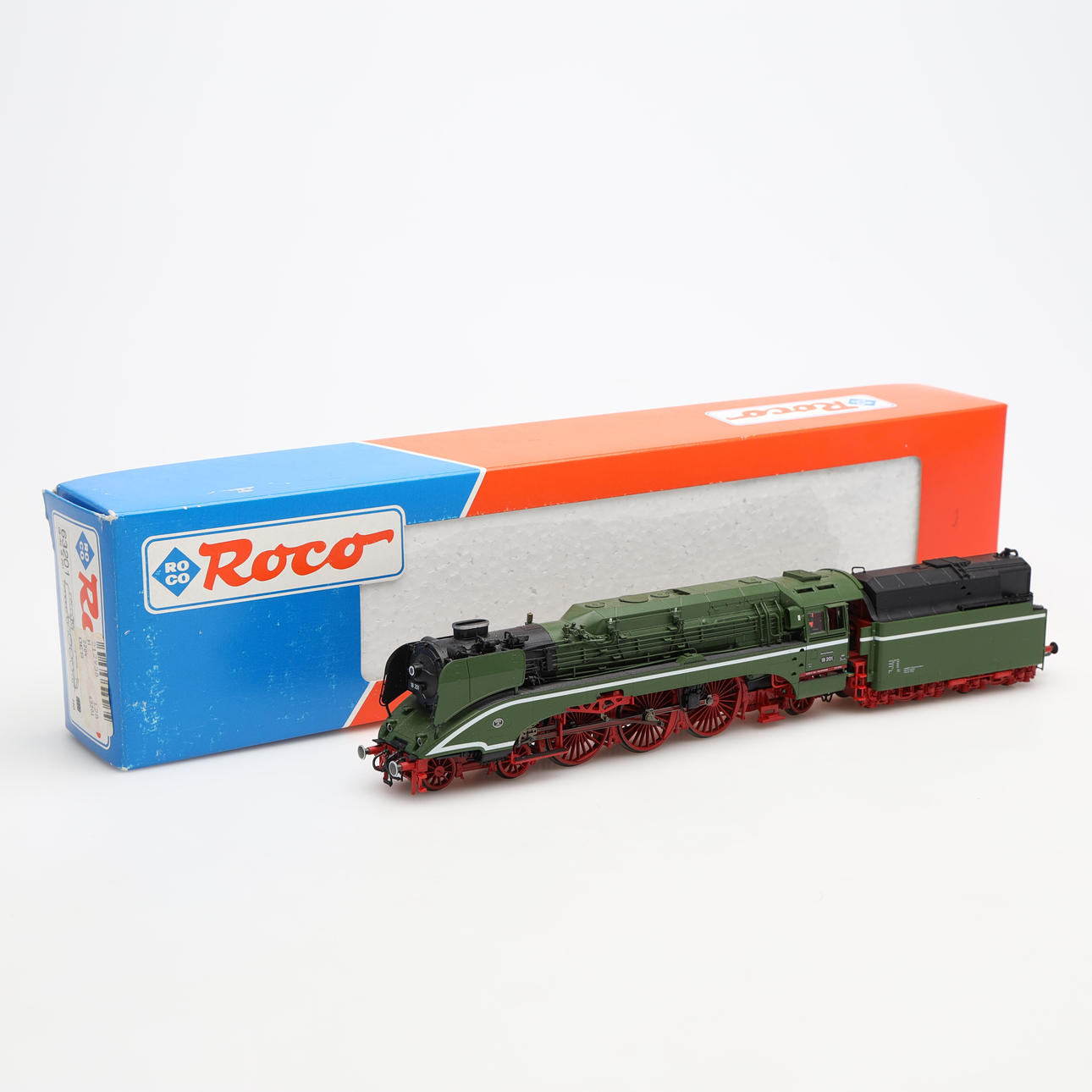 STEAM LOCOMOTIVE Roco 63201.