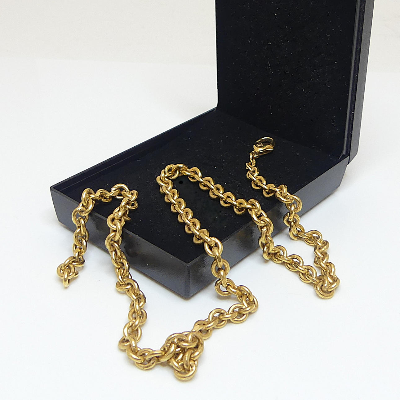 HALSKÆDE, 18 k, 19,25 g.