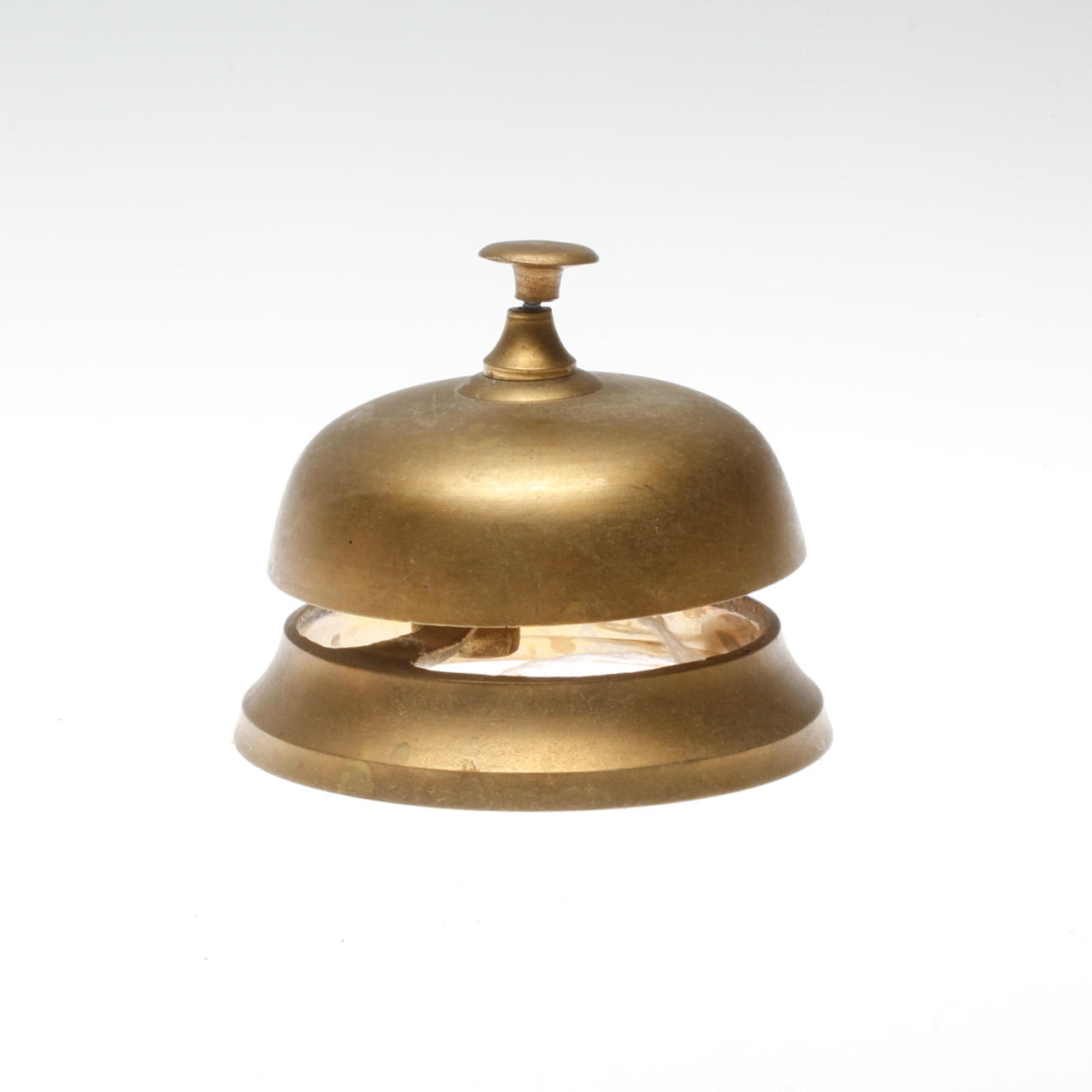 BETJÄNTKLOCKA, mässing, 1900-tal.