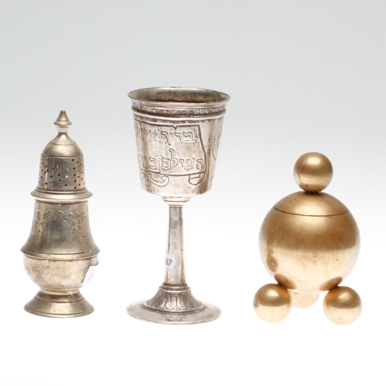 BÄGARE, silver, KRYDDRUSKA, vitmetall samt BLÄCKHORN, Gusum Bruk.