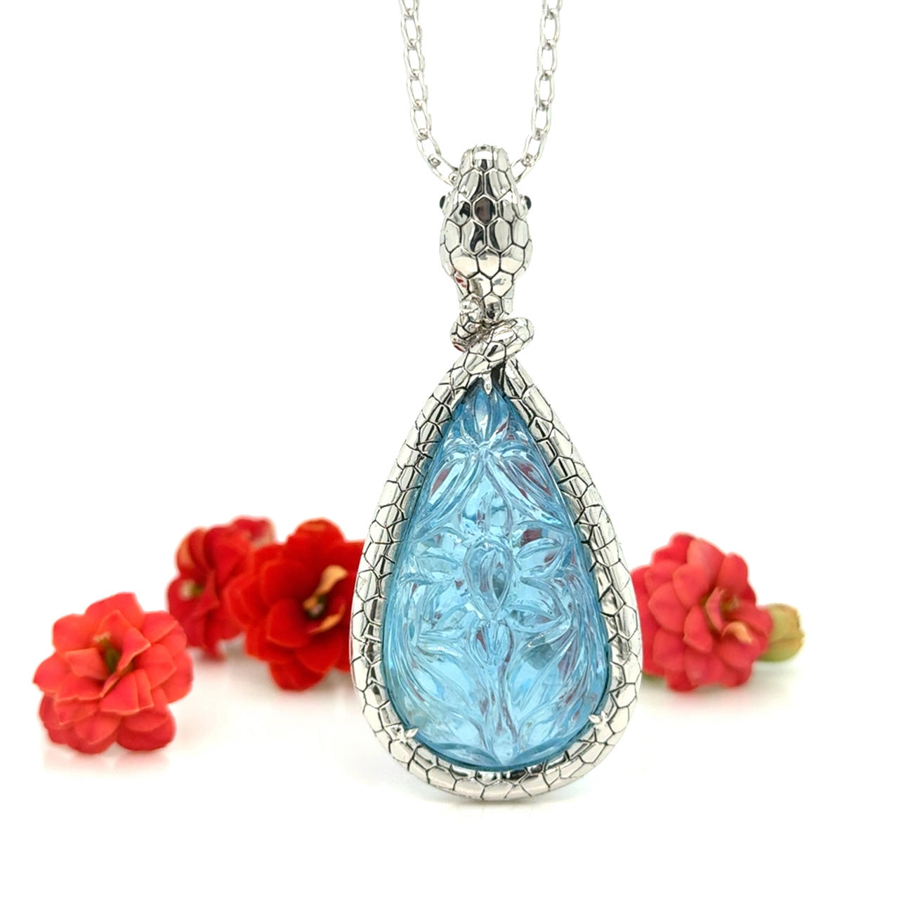 WIN, AKVAMARIINI KAULAKORU n. 55 ct.