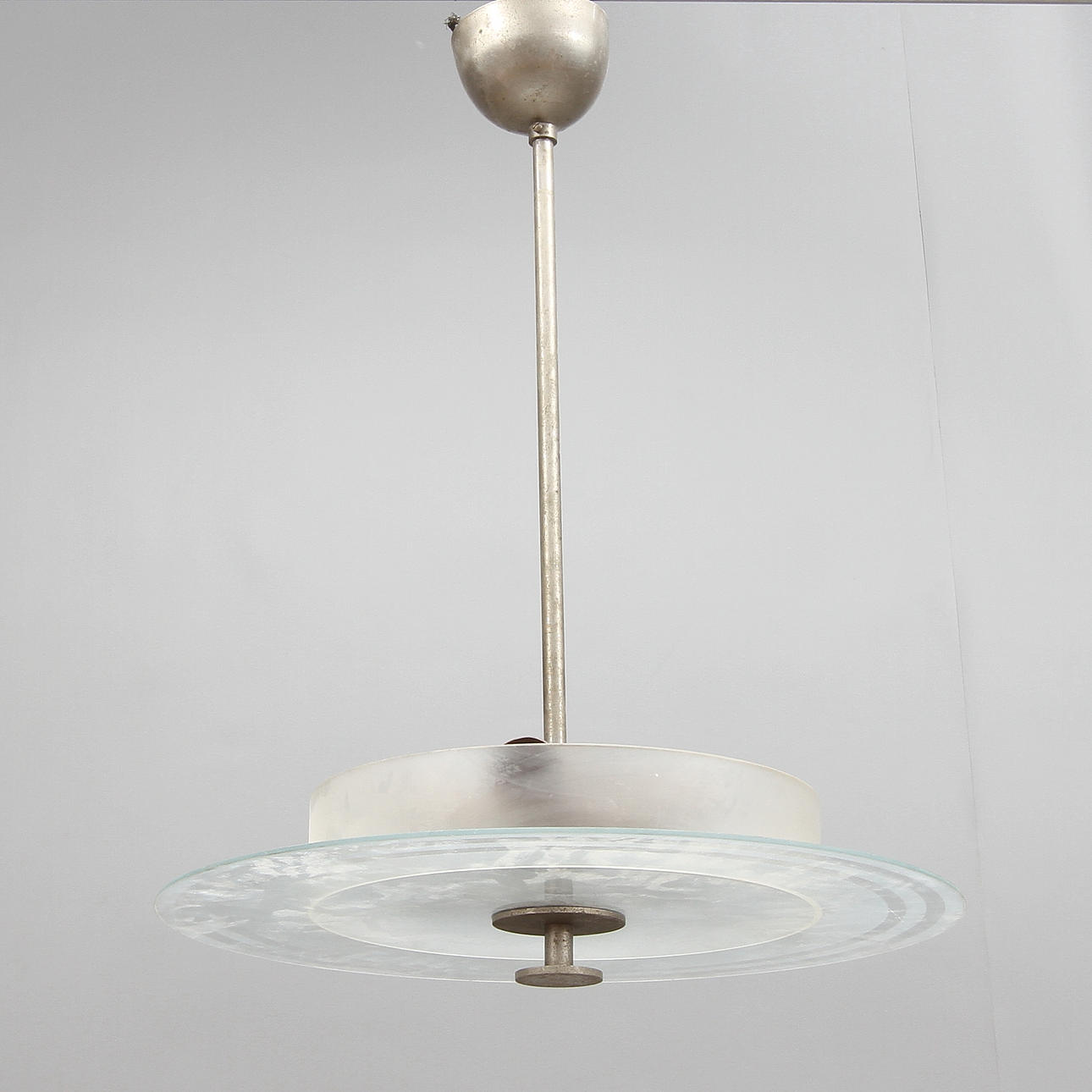 PLAFOND, funkis, 1900-talets första hälft.