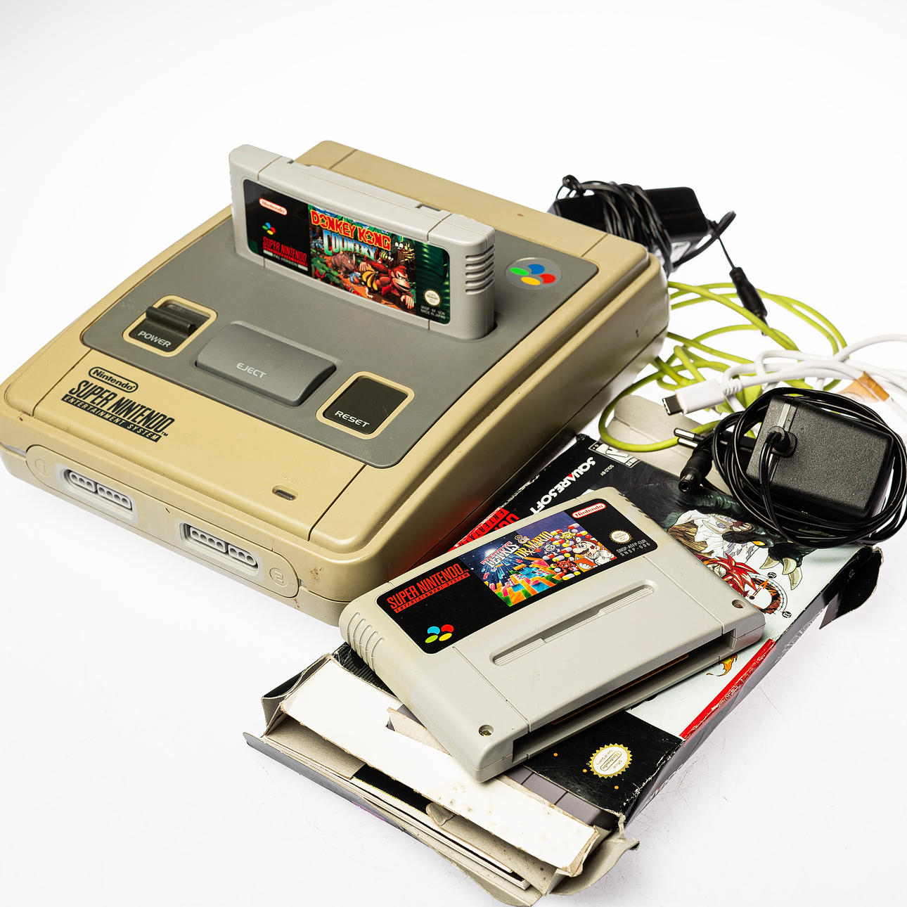 GAME CONSOLE, Super Nintendo Entertainment System with associated games., 2024-HG32379.