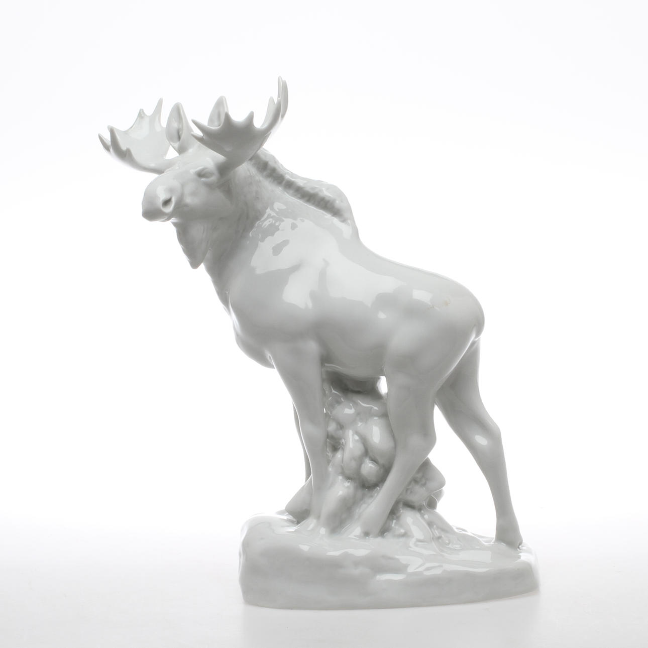 FIGURIN, porslin, älg, 1900/2000-tal.