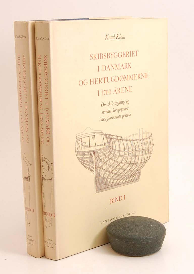 KLEM, KNUD. SKEPPSBYGGERI. Skibsbyggeriet i Danmark og hertugdömmerne i 1700-årene.