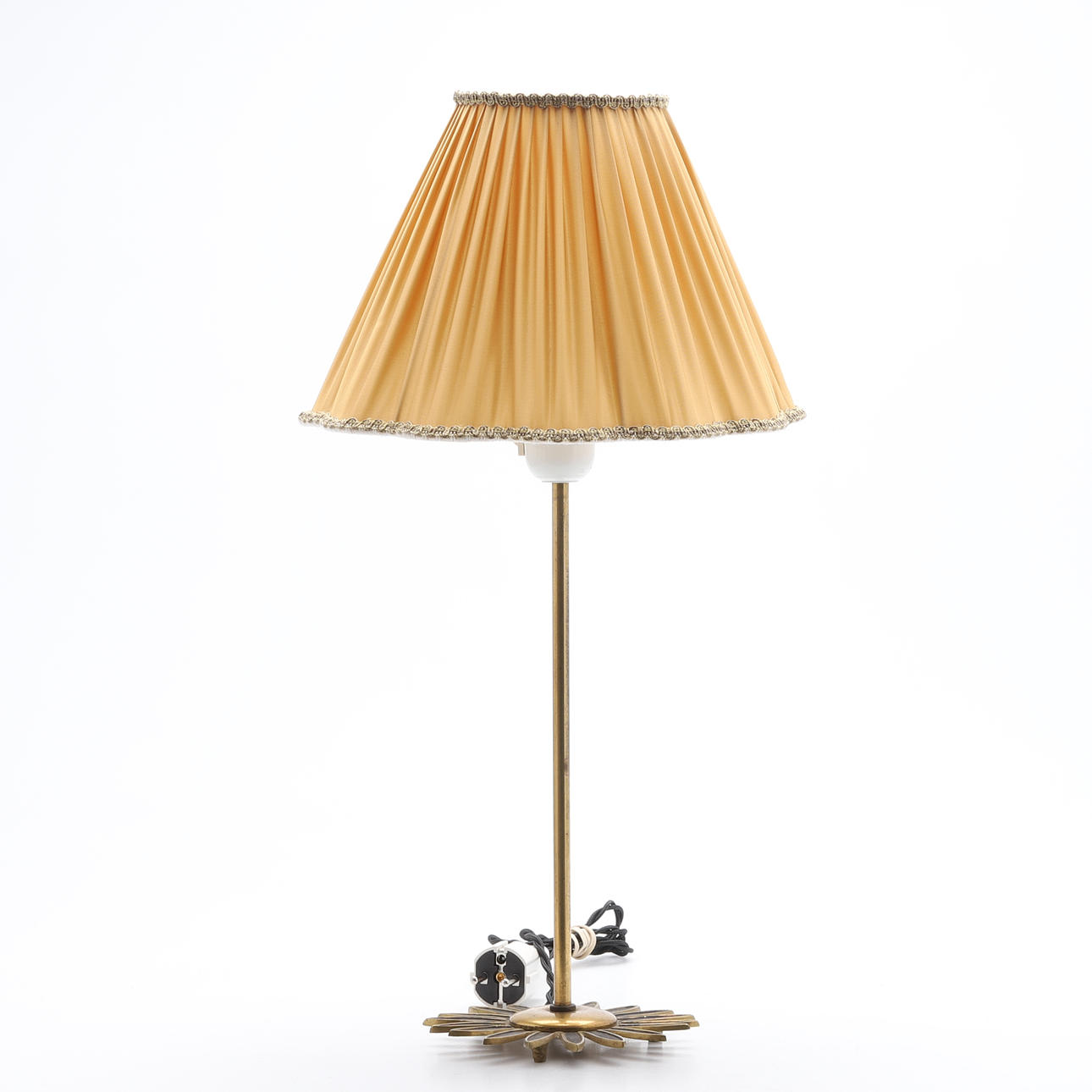 A table lamp, stamped YMI, 1950/60s.
